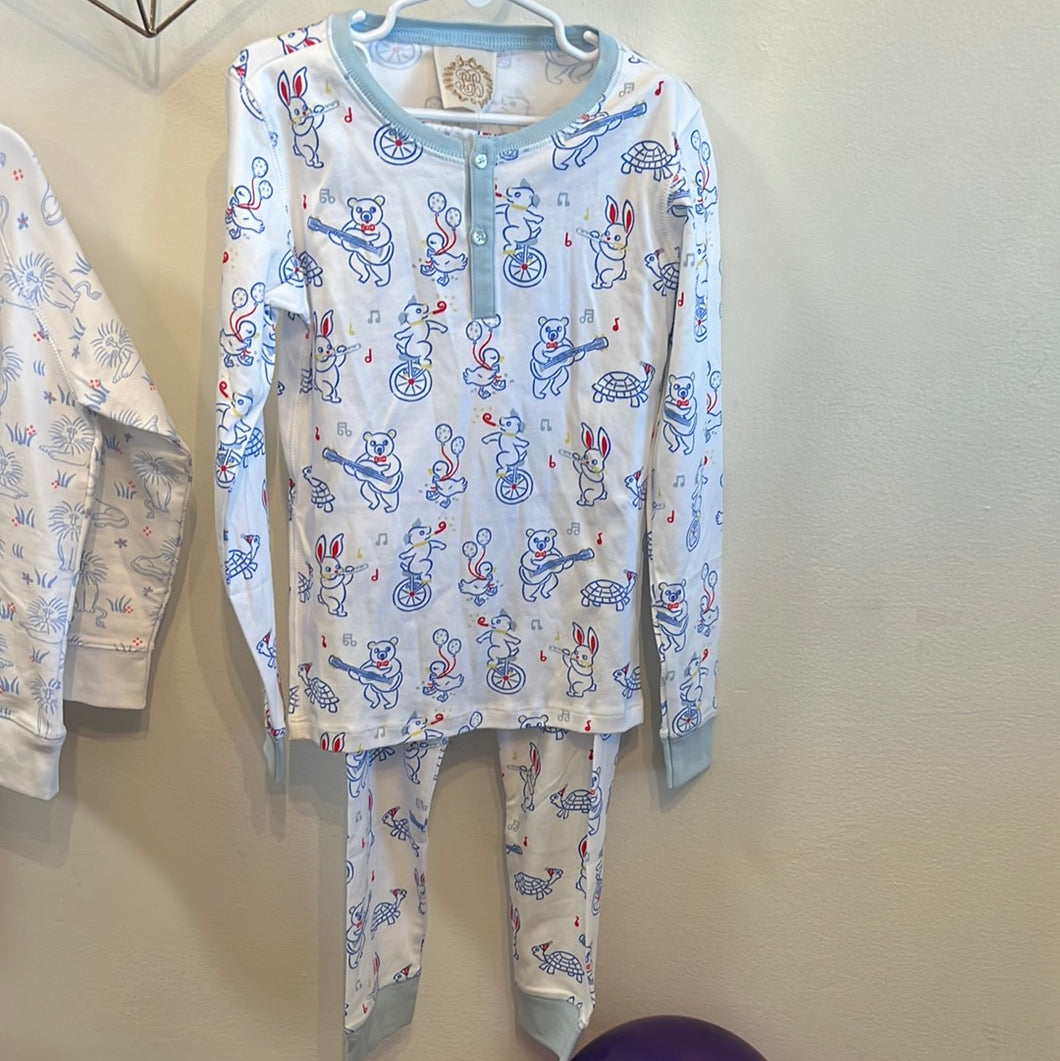 NWT The Beaufort Bonnet Co. size 8 pajamas